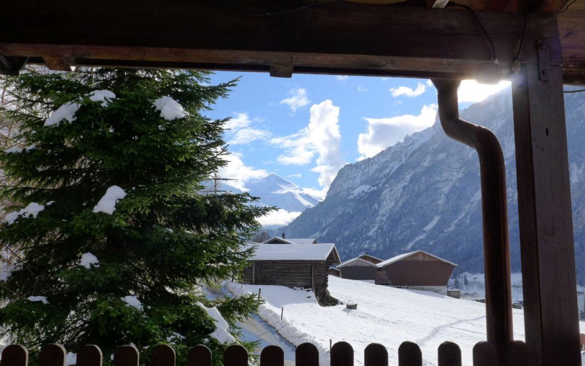 Photo of Others in Kandergrund
