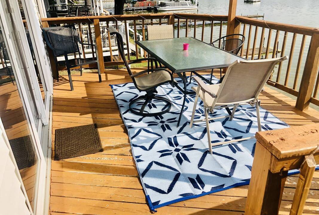 Photo of Patio Balcony in Middlebury