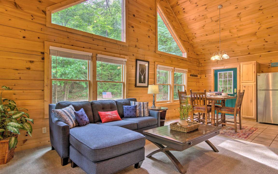 Photo of Livingroom in Lake Lure