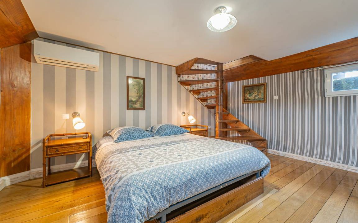 Photo of Bedroom in Bassins a Flot