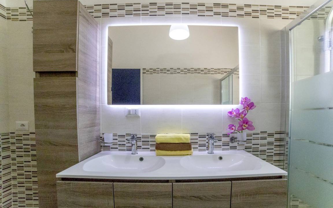 Photo of Bathroom in Specchiarica