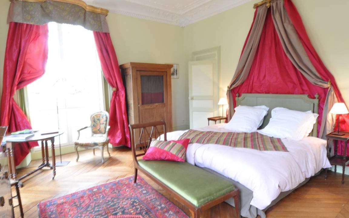 Photo of Bedroom in Bures-sur-Yvette