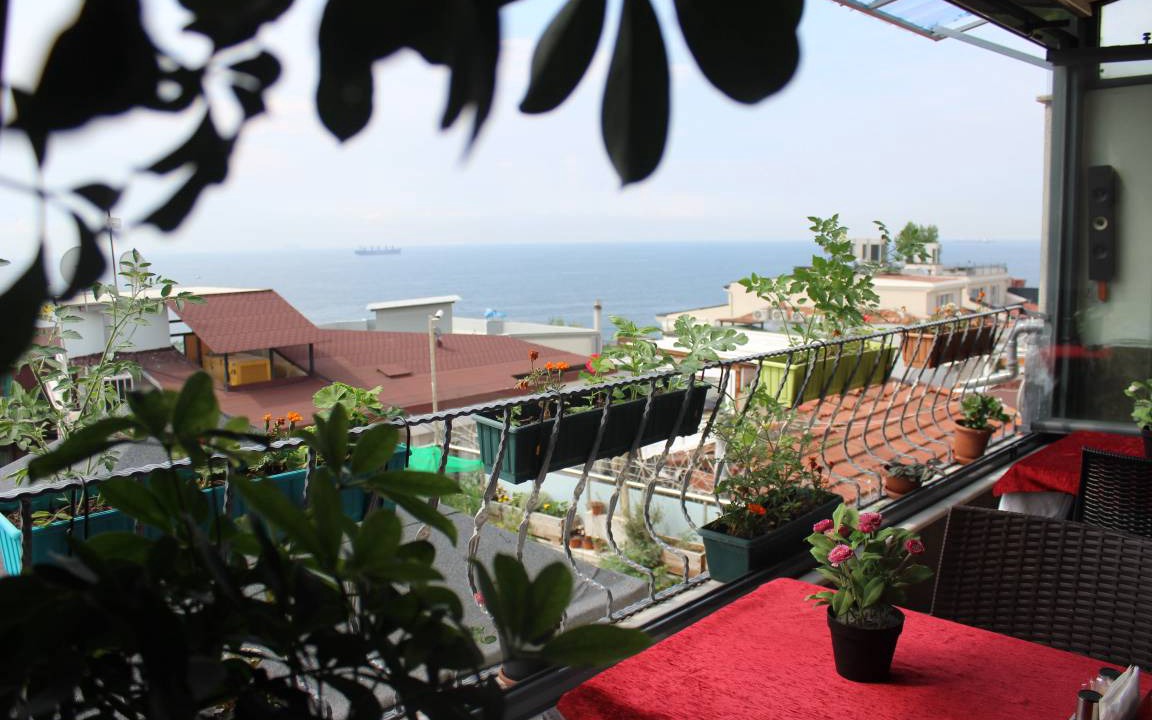 Photo of Patio Balcony in Sultanahmet