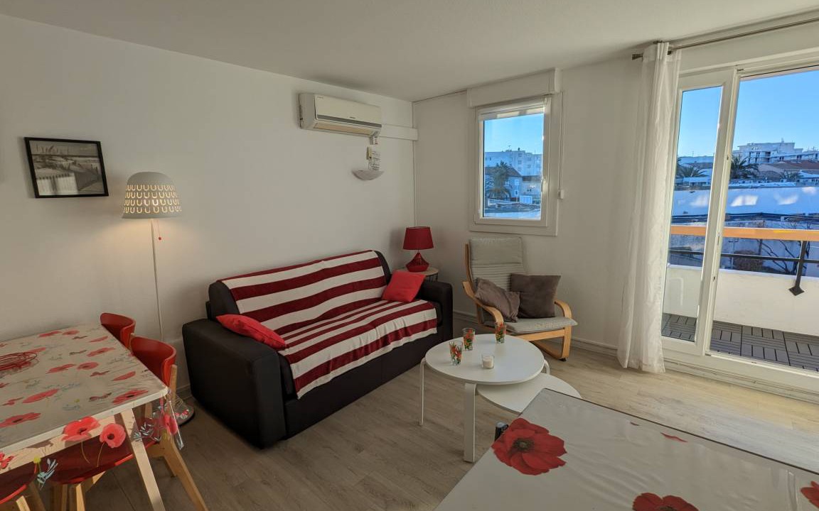 Photo of Livingroom in Le Grau-Du-Roi