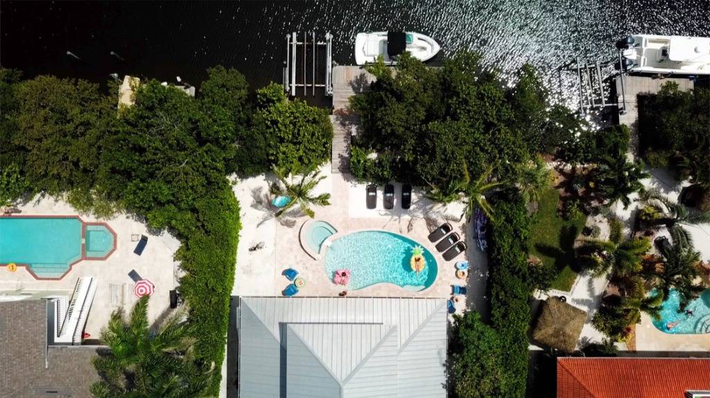 Photo of Others in Anna Maria