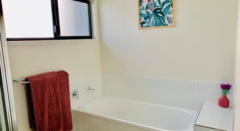 Photo of Bathroom in Airlie Beach