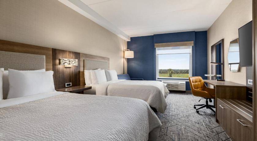 Photo of Bedroom in Strathroy