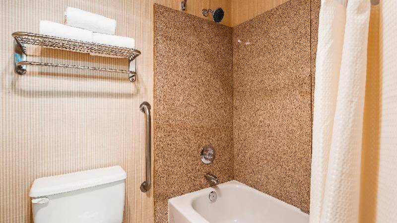 Photo of Bathroom in Lompoc