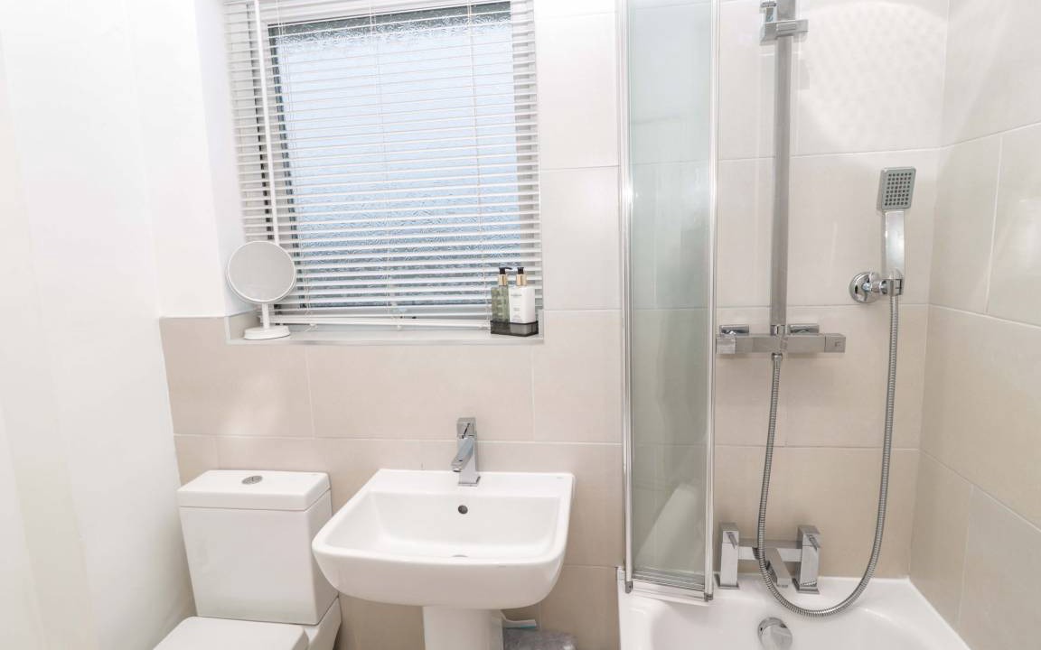 Photo of Bathroom in Amble