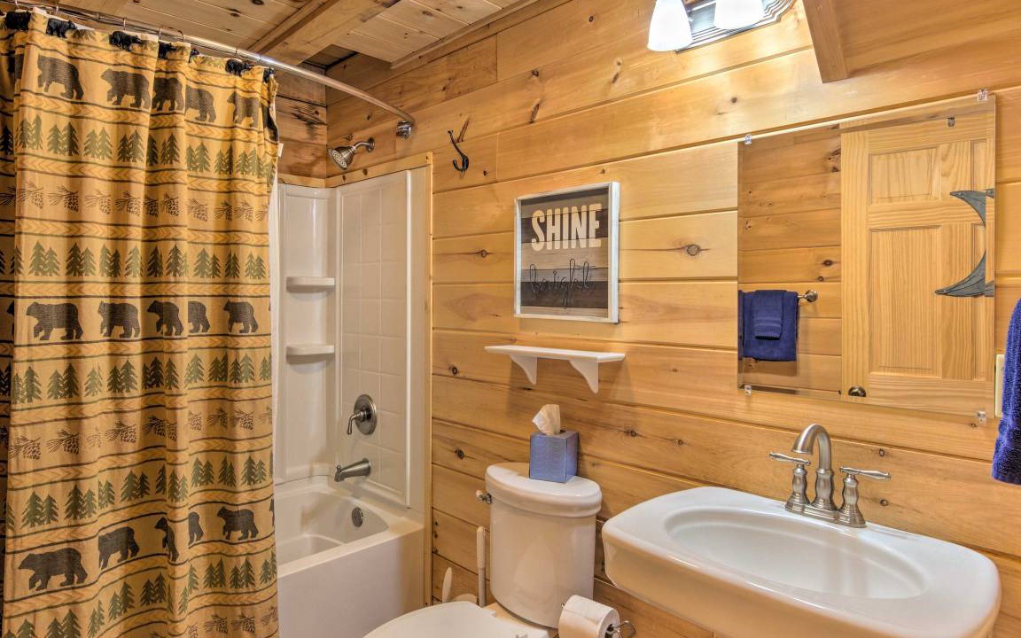 Photo of Bathroom in Lake Lure