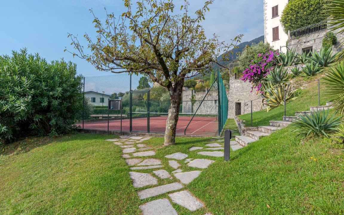 Photo of Outdoor in Azzano
