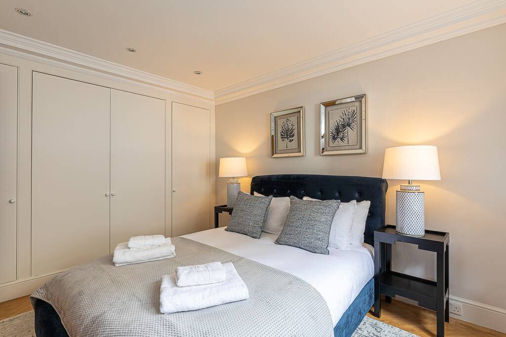Photo of Bedroom in Knightsbridge