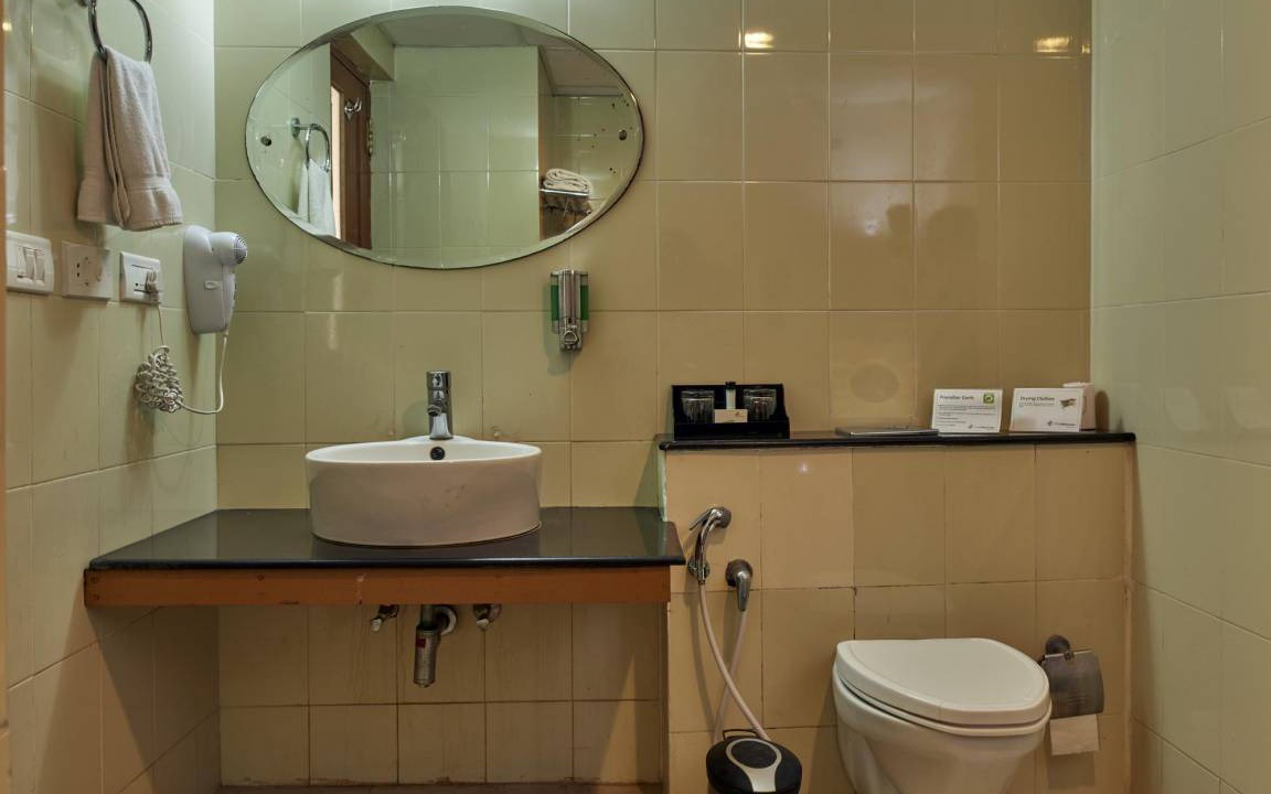 Photo of Bathroom in Poovar