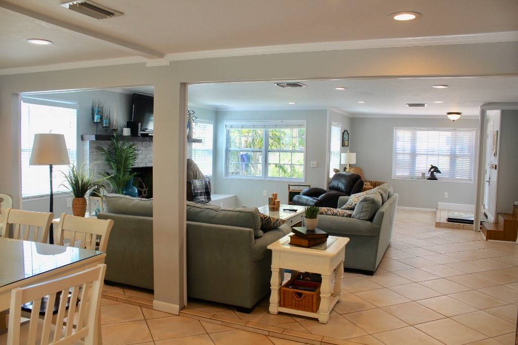 Photo of Others in Anna Maria