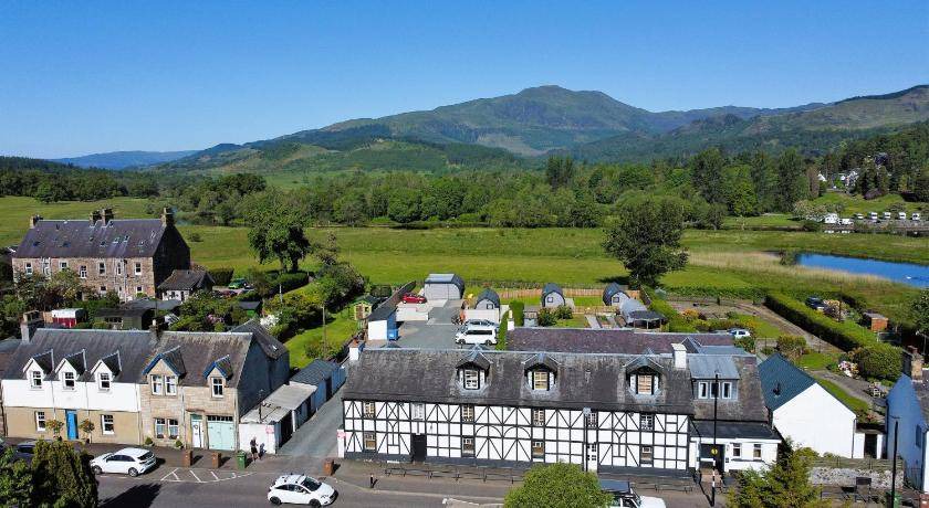 Photo of Buildings in Callander