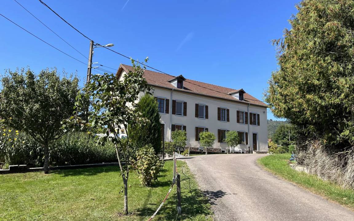 Photo of Others in Fresse