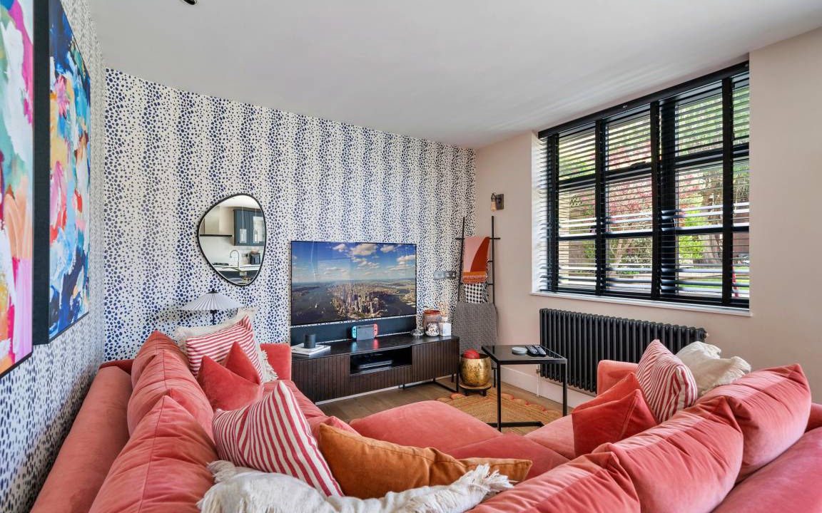 Photo of Livingroom in Roehampton