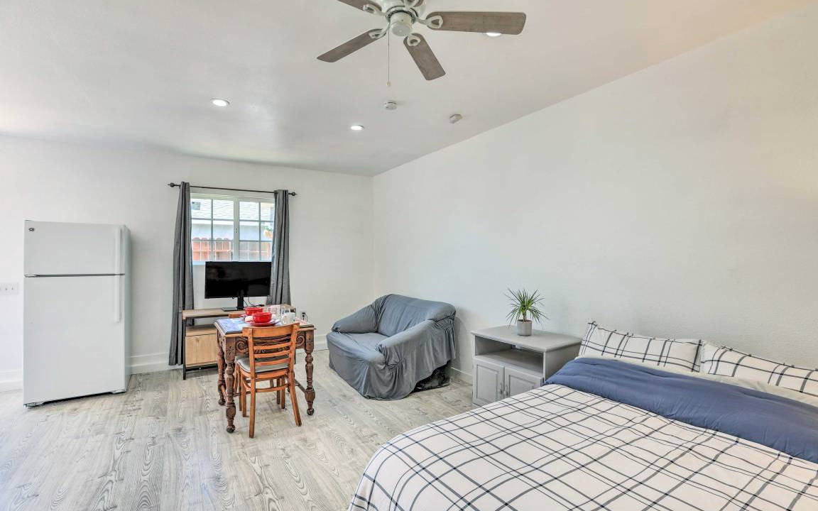 Photo of Bedroom in Lompoc