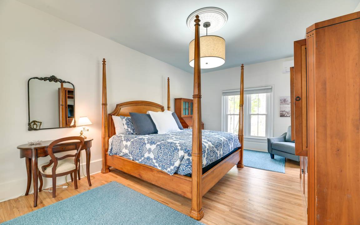 Photo of Bedroom in Naples