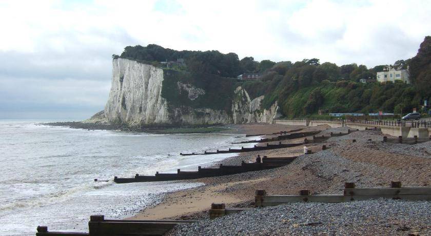 Photo of Others in St Margaret's at Cliffe