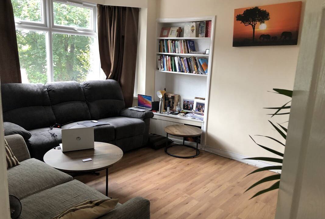 Photo of Livingroom in Gillingham