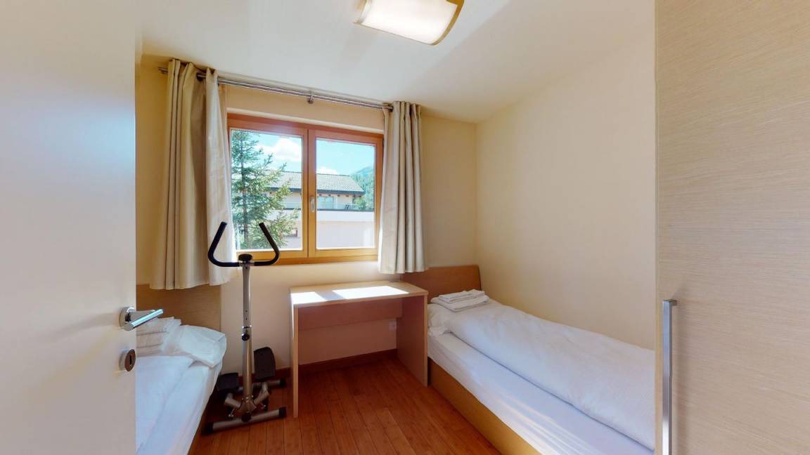 Photo of Bedroom in Madulain