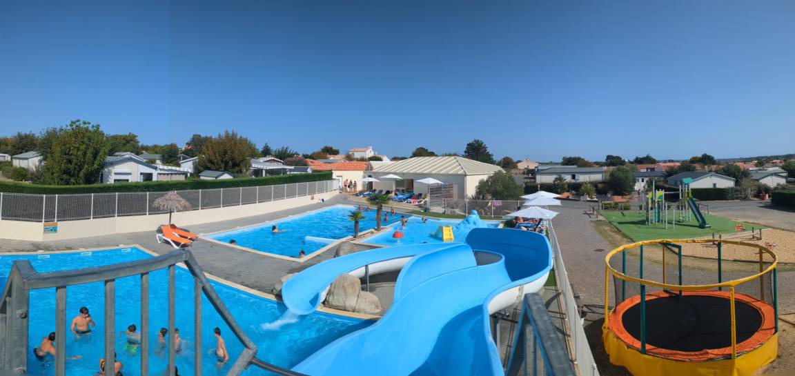 Photo of Others in Brem Sur Mer