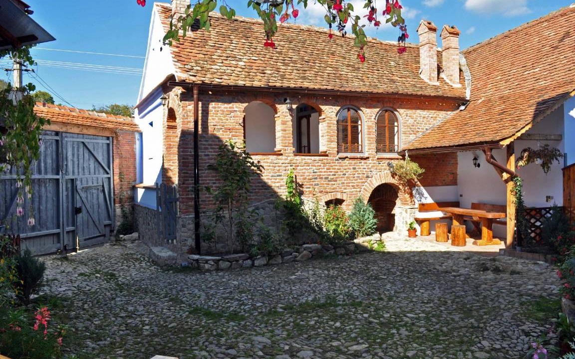 Photo of Others in Saliste