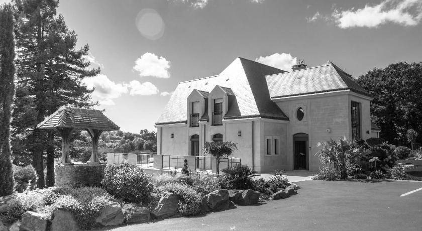 Photo of Others in Villedieu-les-Poeles
