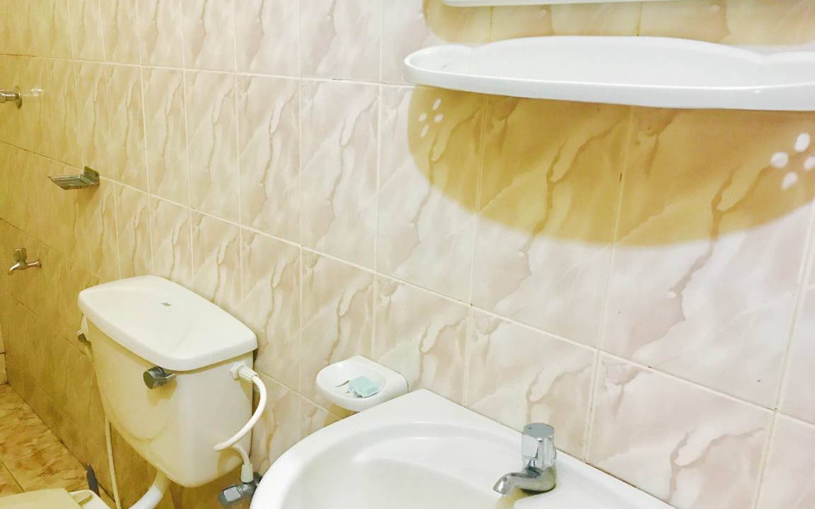 Photo of Bathroom in Pottuvil Division 2