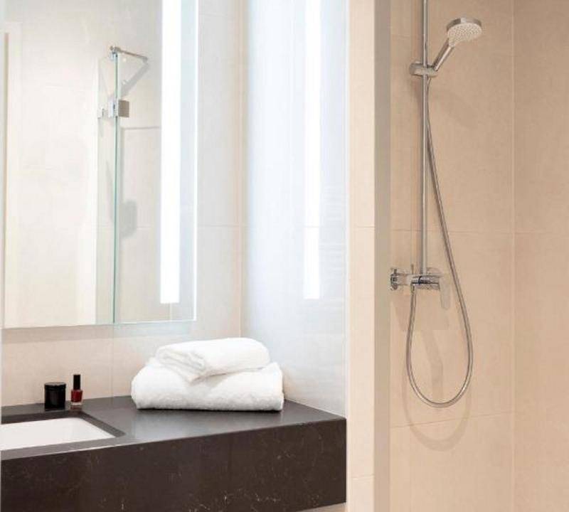 Photo of Bathroom in Faubourg-Raines
