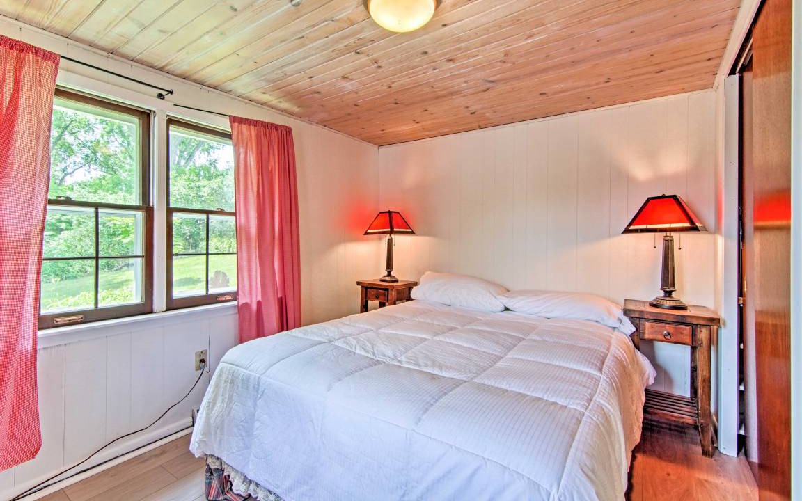 Photo of Bedroom in Horicon