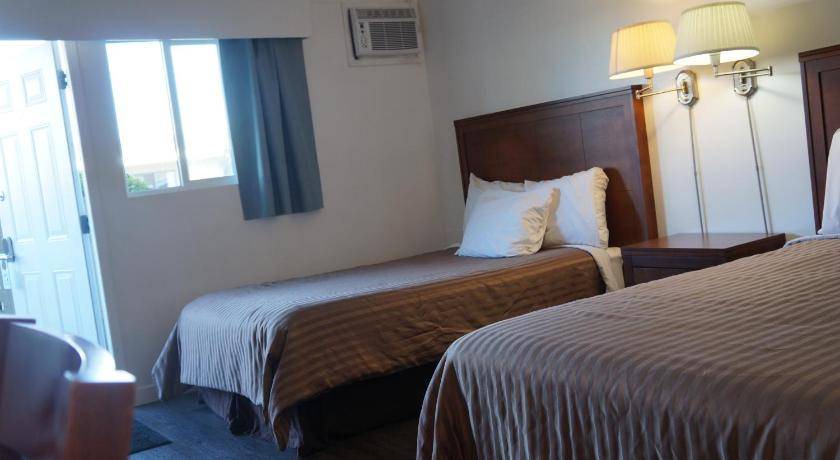 Photo of Bedroom in Langley