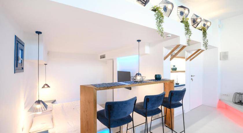 Photo of Livingroom in Monolithos