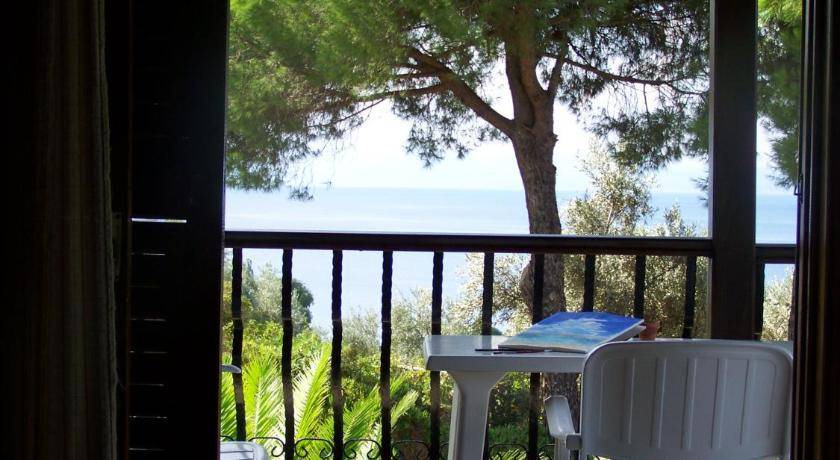 Photo of Others in Skiathos