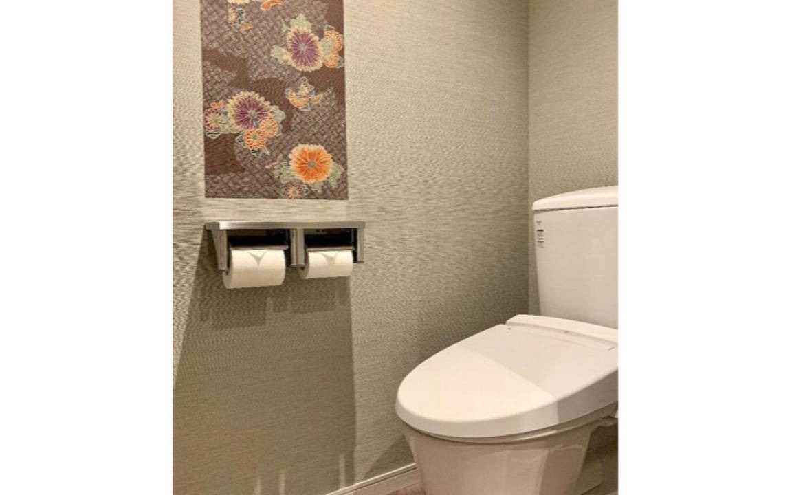 Photo of Bathroom in Kaminarimon
