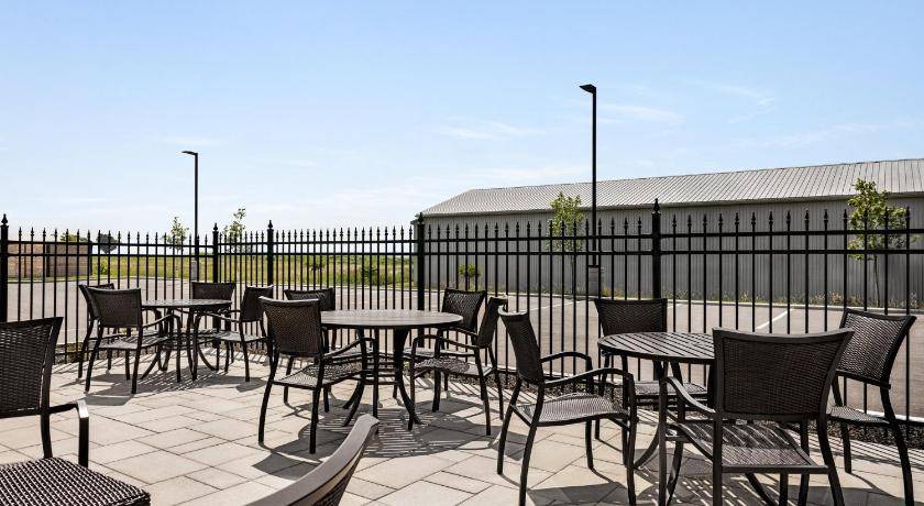 Photo of Patio Balcony in Strathroy