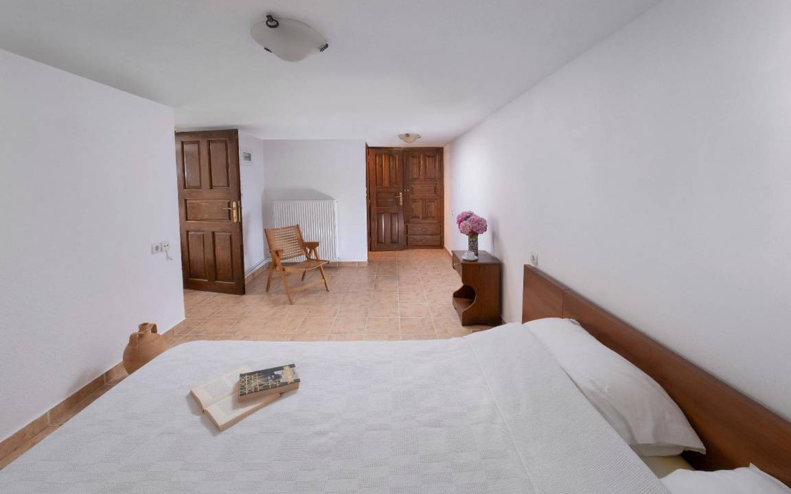 Photo of Bedroom in Milies