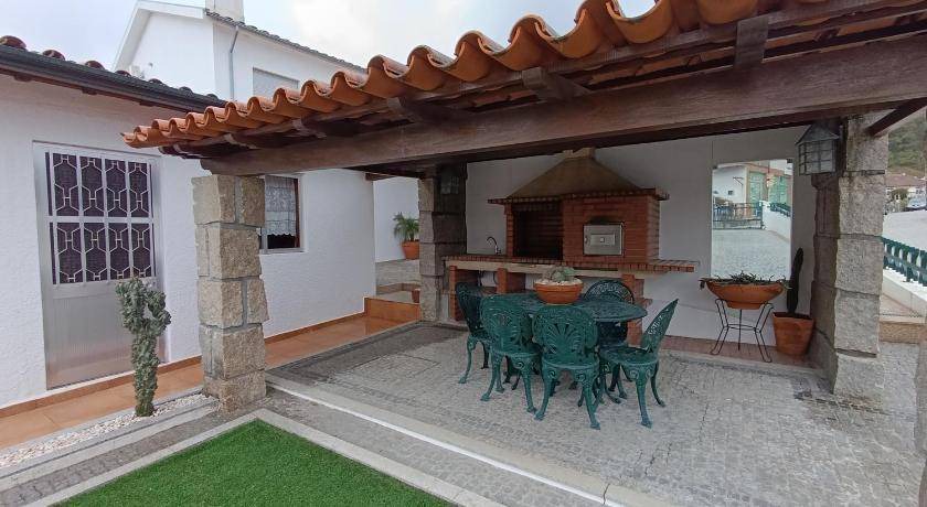 Photo of Patio Balcony in Mosteiro