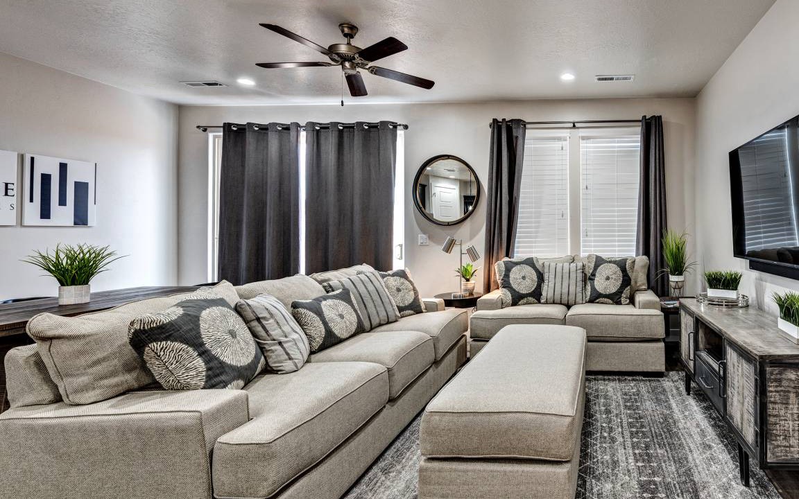 Photo of Livingroom in St. George