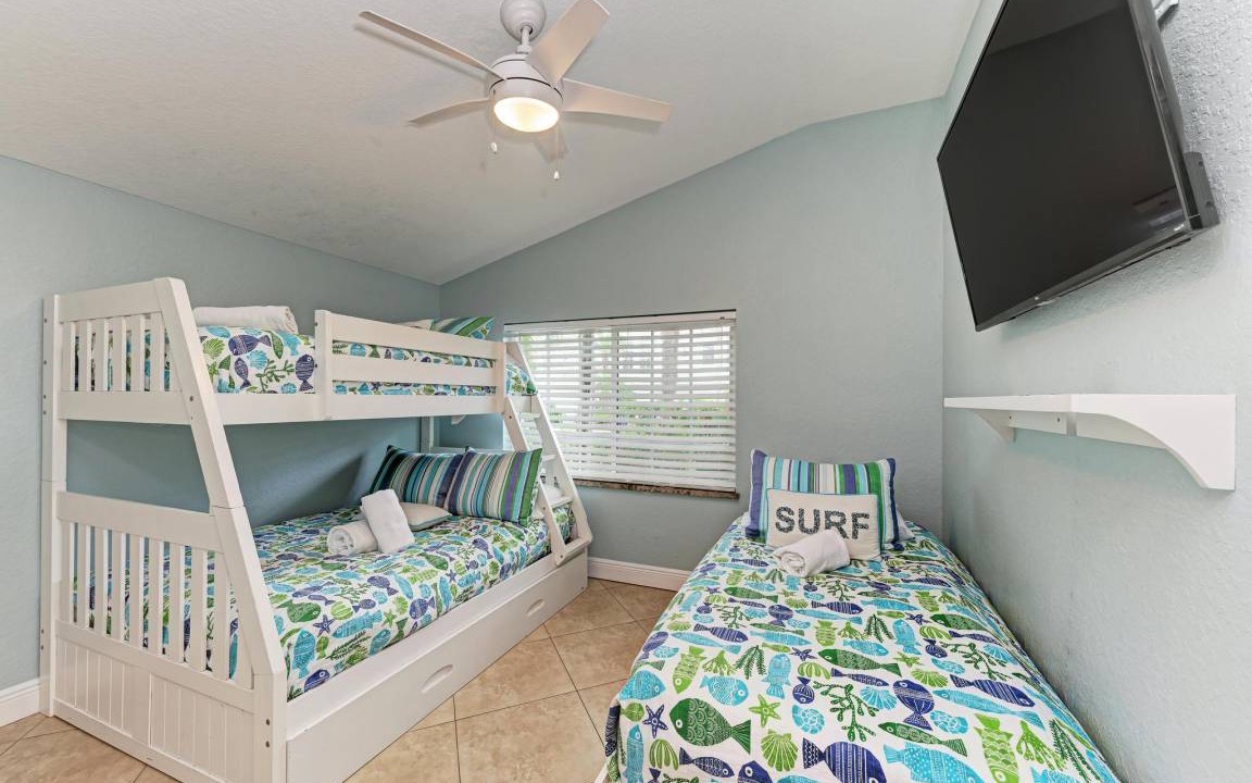Photo of Bedroom in Holmes Beach