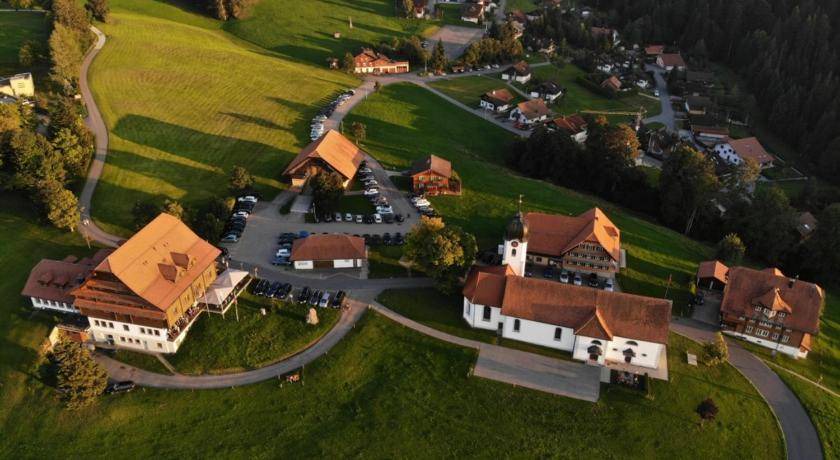 Photo of Others in Heiligkreuz