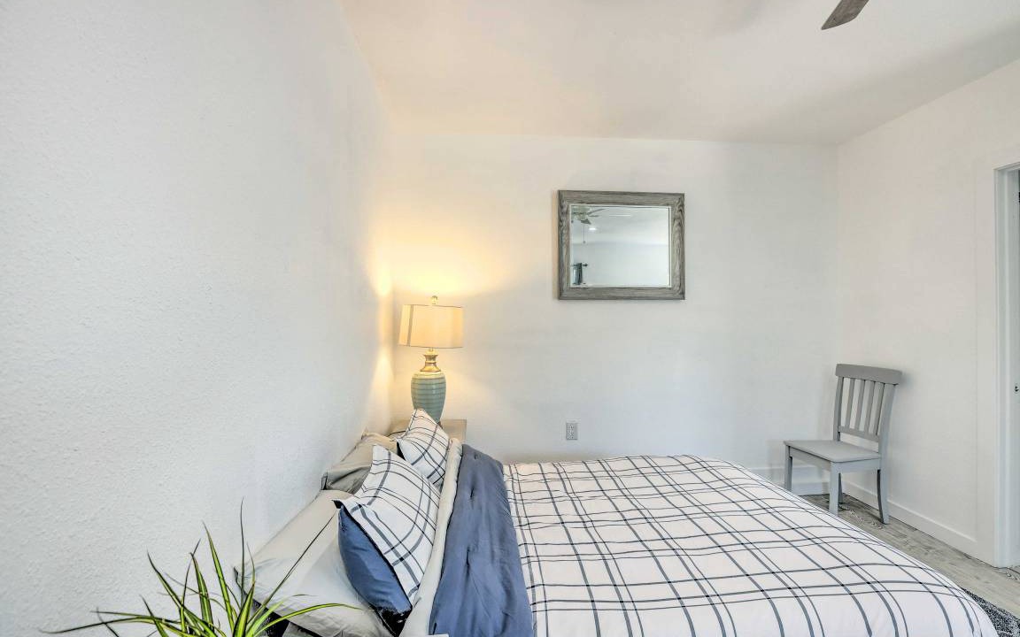 Photo of Bedroom in Lompoc