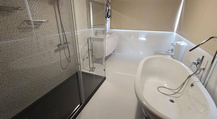 Photo of Bathroom in Mosteiro