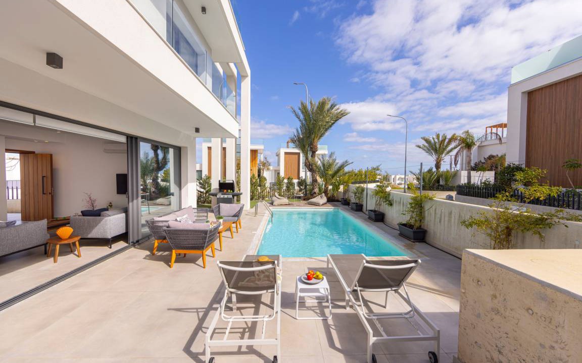 Photo of Patio Balcony in Pernera