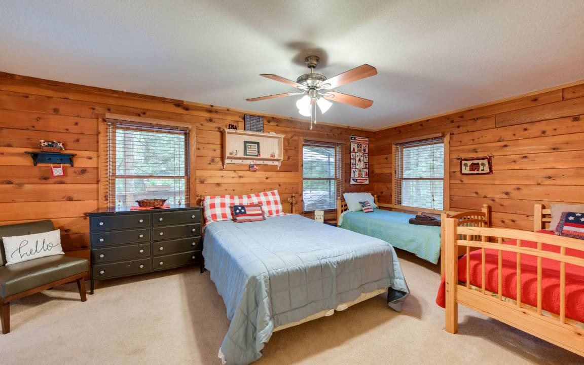 Photo of Others in Pollock Pines