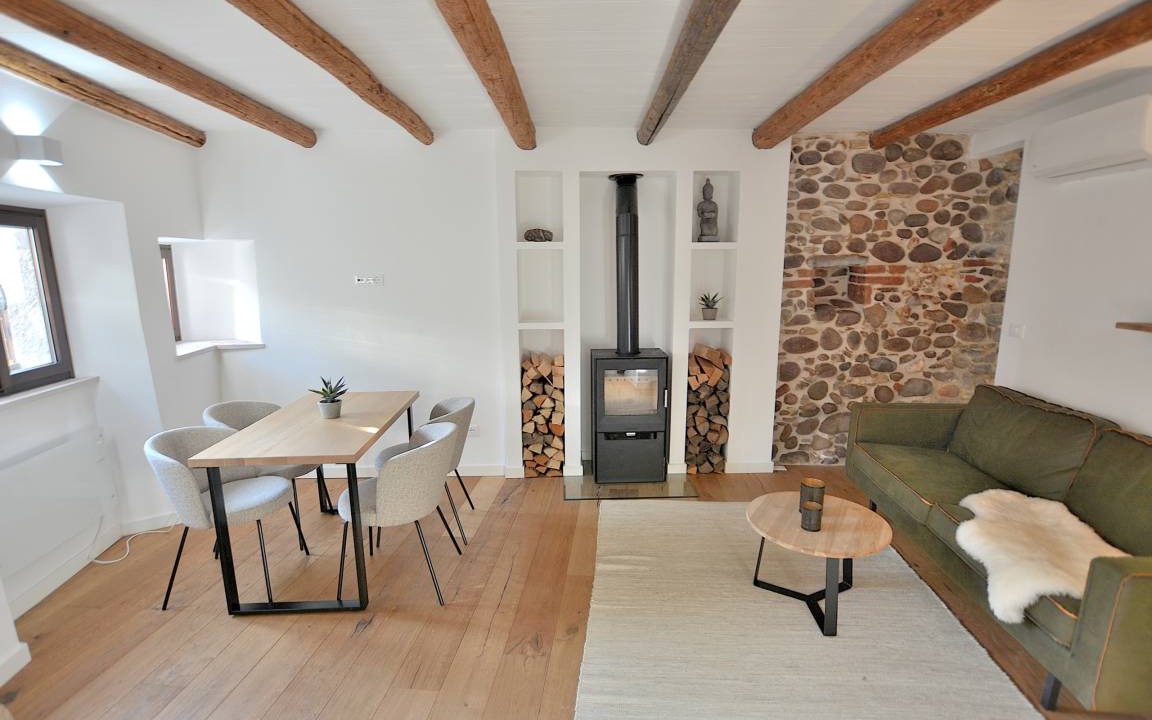 Photo of Livingroom in Calmasino