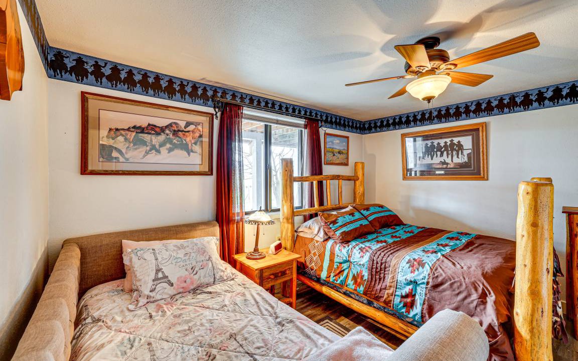 Photo of Bedroom in Grangeville