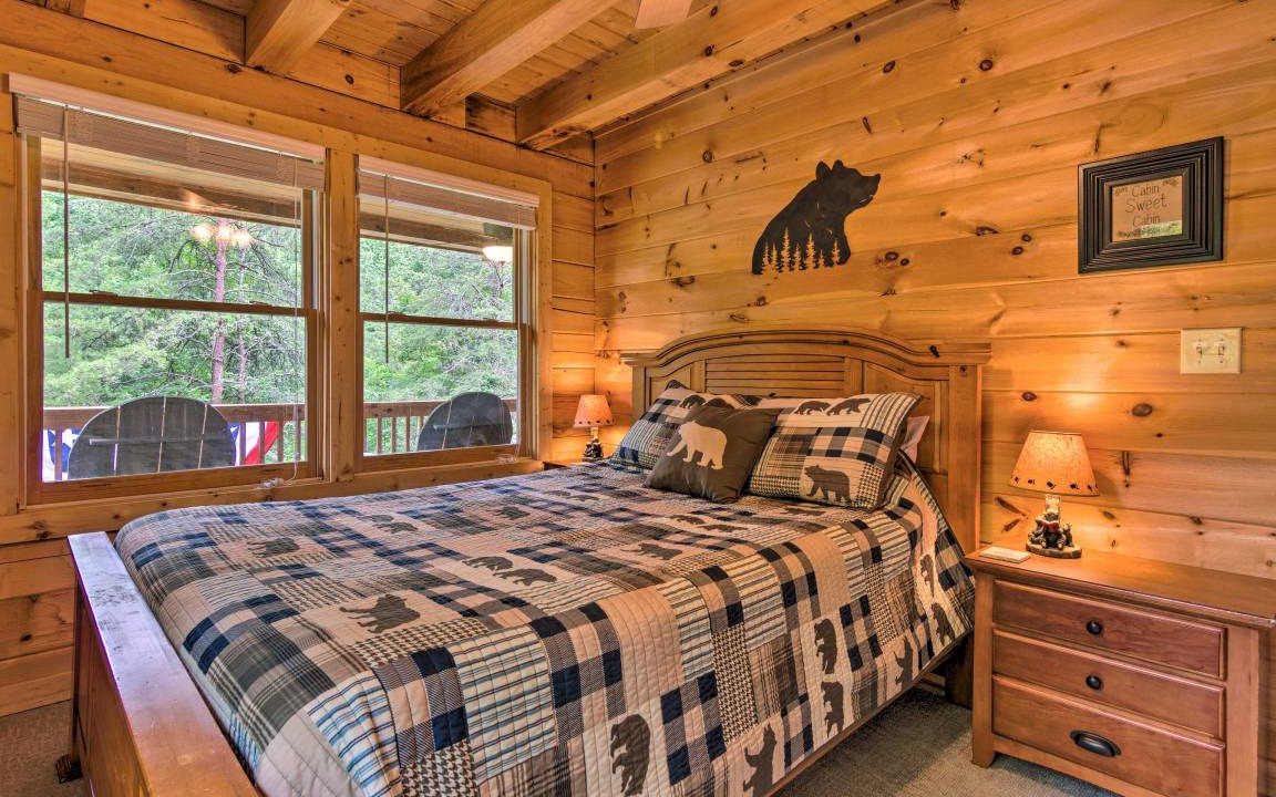 Photo of Bedroom in Lake Lure