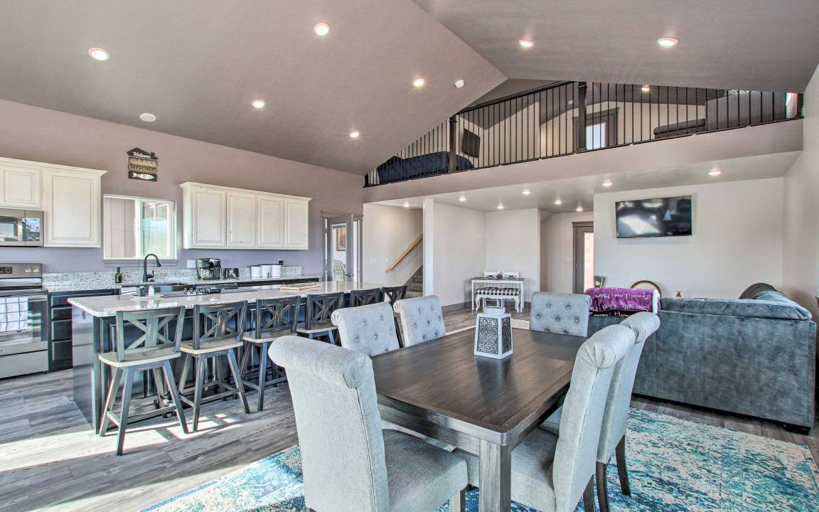 Photo of Livingroom in Sweetwater